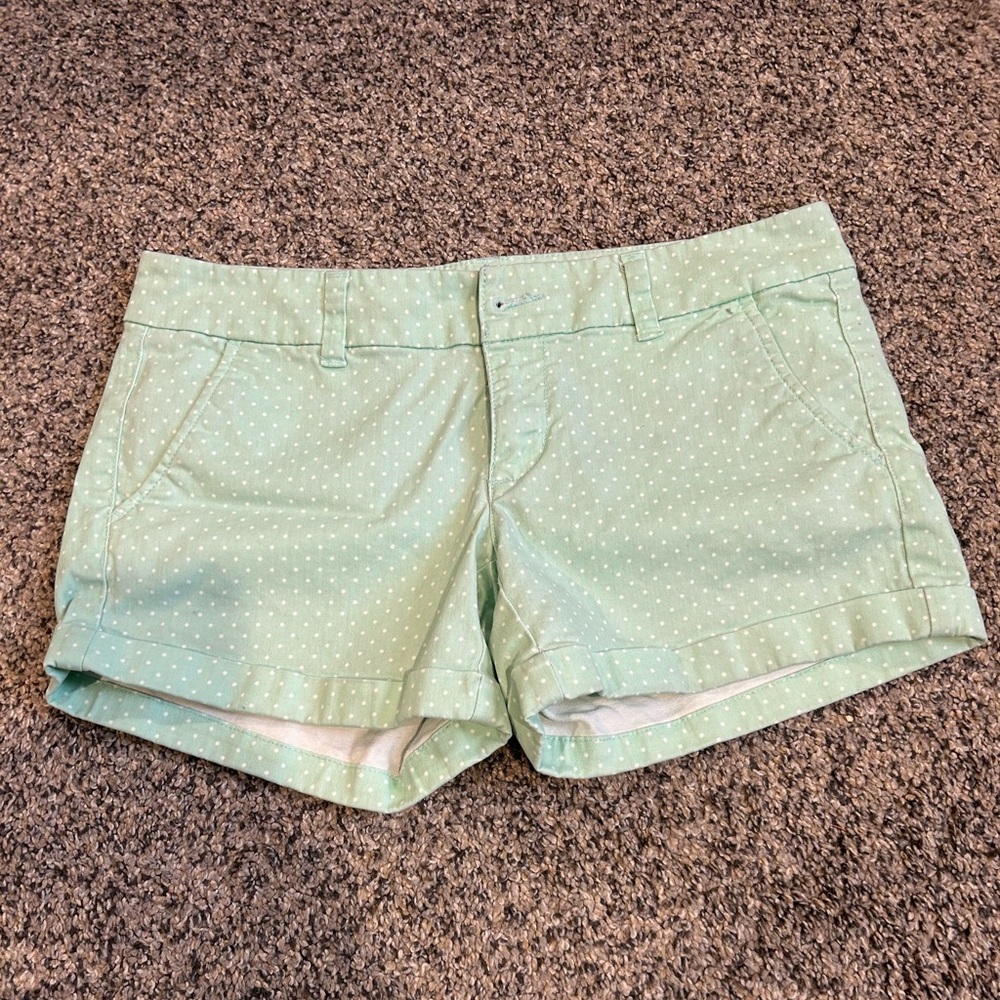 American Eagle Size 4 Mint Green Polka Dot Shorts